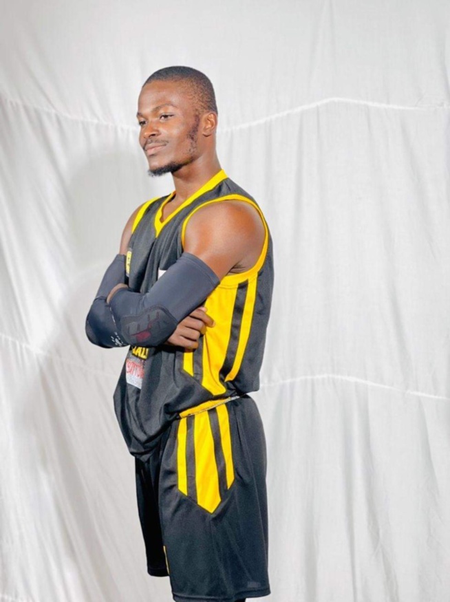 Nécrologie / Le DUC endeuillé : Son meneur de jeu, "Abraham" est décédé Nécrologie / Le DUC endeuillé : Son meneur de jeu, "Abraham" est décédé