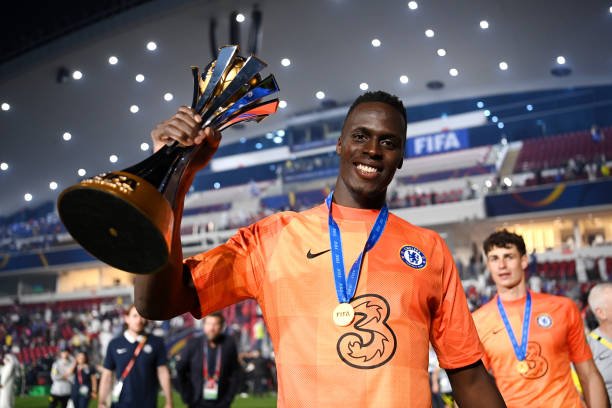 Edouard Mendy : « Pourquoi j’avais failli rejoindre la sélection bissau-guinéenne avant le Sénégal » Edouard Mendy : « Pourquoi j’avais failli rejoindre la sélection bissau-guinéenne avant le Sénégal »