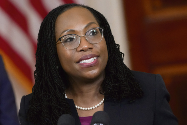 Ketanji Brown Jackson : « Tous les Américains peuvent être fiers de ce moment » Ketanji Brown Jackson : « Tous les Américains peuvent être fiers de ce moment »