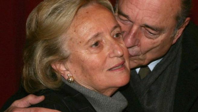 PHÉNOMÈNES, POLITIQUE ET LIBIDO : LES FEMMES SONT-ELLES PLUS SAGES... OU MOINS BÊTES ?
