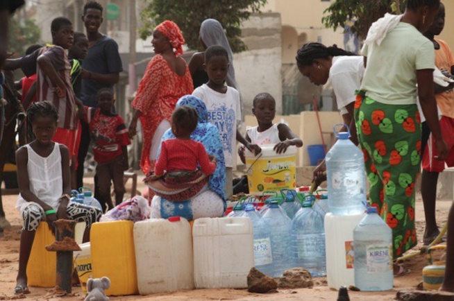 Coupures périodiques d’eau à Diamalaye, Apecsy, Nord-Foire : une Soif d’explications ! Coupures périodiques d’eau à Diamalaye, Apecsy, Nord-Foire : une Soif d’explications !