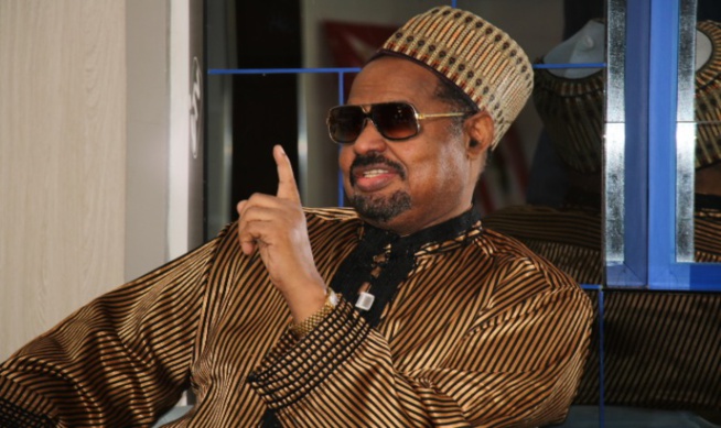 Ahmed Khalifa Niasse: "flirter avec son épouse dans la journée, dafay défar koor, yaakhouko" Ahmed Khalifa Niasse: "flirter avec son épouse dans la journée, dafay défar koor, yaakhouko"