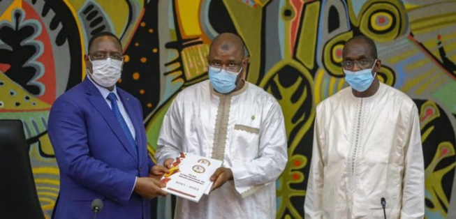 MODERNISATION DU SYSTEME DE SANTE Macky Sall relève l’importance du respect et de la satisfaction du patient MODERNISATION DU SYSTEME DE SANTE Macky Sall relève l’importance du respect et de la satisfaction du patient