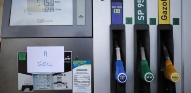 Rupture de carburant dans les stations-service : Le ministère du Pétrole parle de «tension internationale» et rassure