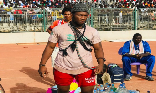 Drogue et faux billets : Le lutteur Bébé Diène risque une peine ferme et la radiation Drogue et faux billets : Le lutteur Bébé Diène risque une peine ferme et la radiation