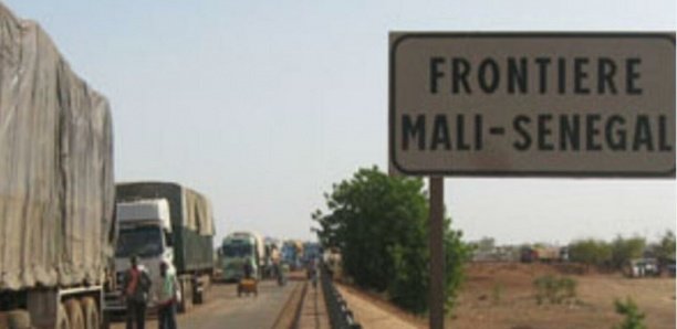 Transfert de fonds : Un milliard saisi sur un Sénégalais et deux Maliens Transfert de fonds : Un milliard saisi sur un Sénégalais et deux Maliens