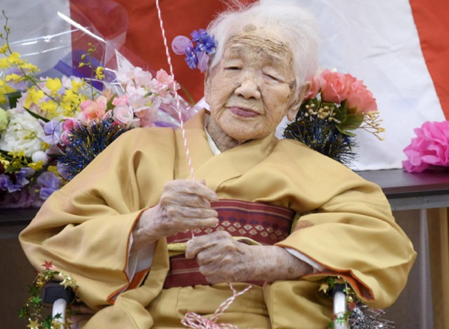 La Japonaise Kane Tanaka est morte à 119 ans : elle était la doyenne de l’humanité, une Française lui succède La Japonaise Kane Tanaka est morte à 119 ans : elle était la doyenne de l’humanité, une Française lui succède