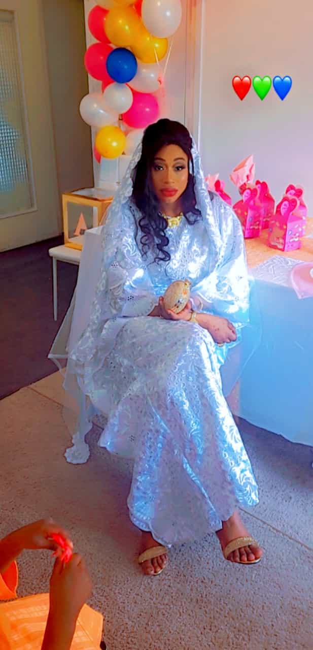 URGENT: Baptême royal admirez les différentes "Sangne Sé" de Mamy Sopé épouse de Hamet Thiou du... URGENT: Baptême royal admirez les différentes "Sangne Sé" de Mamy Sopé épouse de Hamet Thiou du...