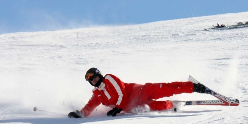 MICHAEL SCHUMACHER : L’ATTENTE INTERMINABLE MICHAEL SCHUMACHER : L’ATTENTE INTERMINABLE