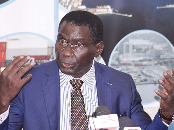Keur Massar : Dr Cheikh Kanté réunit les principaux responsables autour d’une table Keur Massar : Dr Cheikh Kanté réunit les principaux responsables autour d’une table