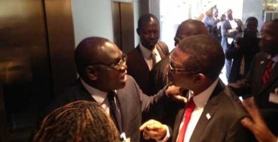 Politique: Youssou Ndour prend sa revanche sur Massamba Sarr, il quitte le palais pour le Maroc Politique: Youssou Ndour prend sa revanche sur Massamba Sarr, il quitte le palais pour le Maroc