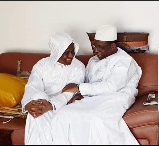 Serigne Modou Kara Mbacké nommé Ambassadeur de la Paix et Conseiller Personnel de Macky Sall (document) Serigne Modou Kara Mbacké nommé Ambassadeur de la Paix et Conseiller Personnel de Macky Sall (document)
