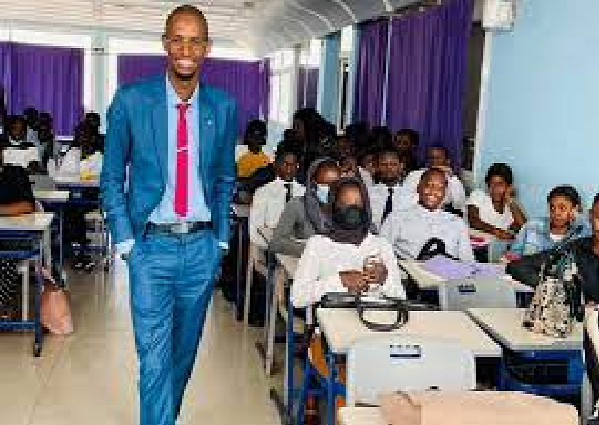 Du bruit autour de sa cagnotte : Le capitaine Seydina Oumar Touré apporte ses précisions Du bruit autour de sa cagnotte : Le capitaine Seydina Oumar Touré apporte ses précisions
