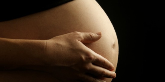 Zimbabwe : une mère décide d’épouser son fils de qui elle est enceinte