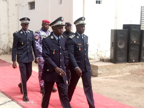 Passation de service au Commissariat Central de Ziguinchor : Adramé Sarr dévoile son bilan Passation de service au Commissariat Central de Ziguinchor : Adramé Sarr dévoile son bilan