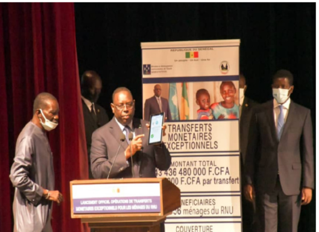 Lancement du cash transfert : Des économistes s'interrogent Lancement du cash transfert : Des économistes s'interrogent