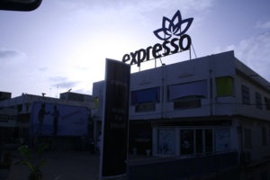 REVELATION - 70 personnes, c'est le nombre que Expresso Telecom emploie dans sa société REVELATION - 70 personnes, c'est le nombre que Expresso Telecom emploie dans sa société