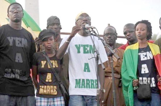 Fadel Barro de "Y en a marre" : "Macky Sall n'est pas un magicien..." Fadel Barro de "Y en a marre" : "Macky Sall n'est pas un magicien..."