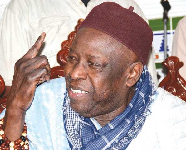 Mansour Sy Djamil à Khalifa Sall «Crois-tu que je mérite vraiment d'être derrière des gens que j’ai dirigés quand tu étais en prison ?» Mansour Sy Djamil à Khalifa Sall «Crois-tu que je mérite vraiment d'être derrière des gens que j’ai dirigés quand tu étais en prison ?»