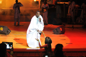 Ouzin Beureung barigo accuse Ndéye Guéye de reprendre ses chansons Ouzin Beureung barigo accuse Ndéye Guéye de reprendre ses chansons