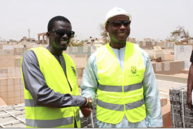 Pavage, éclairage et sécurisation du cimetière musulman de Yoff: Barthélémy Dias soulage les disparus et leurs proches Pavage, éclairage et sécurisation du cimetière musulman de Yoff: Barthélémy Dias soulage les disparus et leurs proches