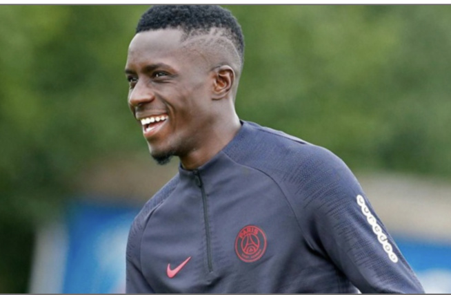 Soutien de Baba Tandian à Idrissa Gana Guèye : « Nous ne sommes pas Gay, mais, Guèye » Soutien de Baba Tandian à Idrissa Gana Guèye : « Nous ne sommes pas Gay, mais, Guèye »