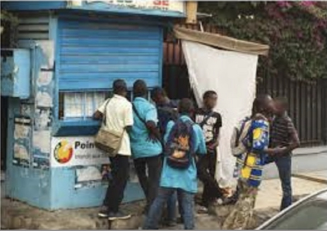 Pour payer une dette à son père : Khadim Diop perd 1 million au pari foot et finit à la Police Pour payer une dette à son père : Khadim Diop perd 1 million au pari foot et finit à la Police