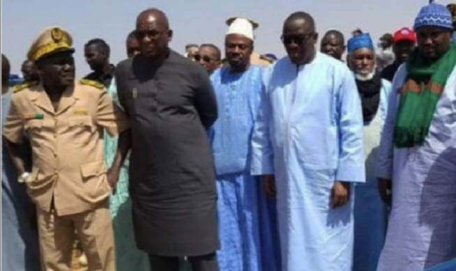 Remise de 15 millions, des matériaux de construction… L’aide gouvernementale aux sinistrés du feu de brousse de Podor Remise de 15 millions, des matériaux de construction… L’aide gouvernementale aux sinistrés du feu de brousse de Podor