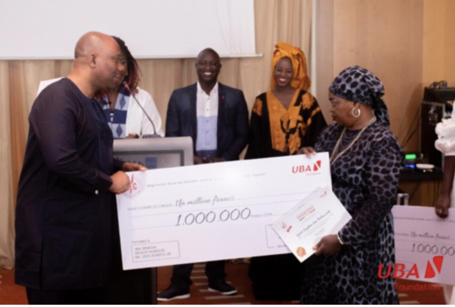 Concours national de dissertation : La fondation Uba prime 12 lauréats pour l’édition 2022 Concours national de dissertation : La fondation Uba prime 12 lauréats pour l’édition 2022