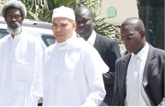 En route vers son procès: Que mijotent Karim Wade, ses avocats et Khouraichi Thiam? En route vers son procès: Que mijotent Karim Wade, ses avocats et Khouraichi Thiam?