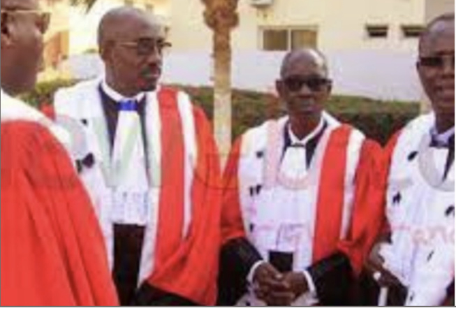 Conseil constitutionnel : Les 7 sages redevenus «sages» Conseil constitutionnel : Les 7 sages redevenus «sages»