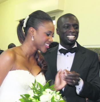 Zoom Photo: Mariage du défenseur des Lions Ceikh Mbengue avec Binetou Seck la fille de Thione Seck