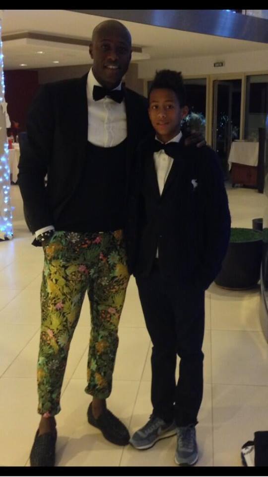 Zoom Photo: Fadiga et son look Bizarre Zoom Photo: Fadiga et son look Bizarre