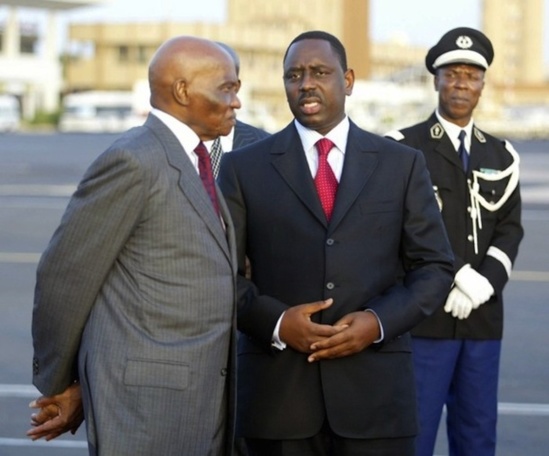 Liaisons, sexe et rumeurs au sommet : Macky Sall et Abdoulaye Wade vont-ils connaitre un coup Closer ?