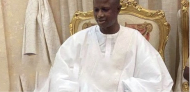 Tente de Massalikoul Djinane : Antoine Felix Diome adoubé par Touba