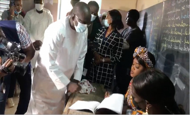 Législatives-Départ de Abdoulaye Diouf Sarr du ministère de la Santé : les conséquences politiques d’un limogeage Législatives-Départ de Abdoulaye Diouf Sarr du ministère de la Santé : les conséquences politiques d’un limogeage