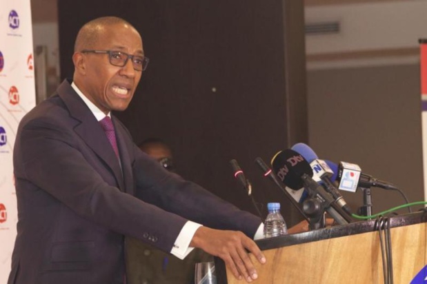 Enjeux d’un modèle monétaire pour une Afrique face à ses défis : Abdoul Mbaye égrène les manquements et propose des solutions Enjeux d’un modèle monétaire pour une Afrique face à ses défis : Abdoul Mbaye égrène les manquements et propose des solutions