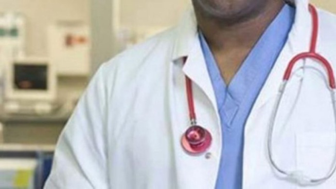 Exercice illégal de la médecine – Hôpital Fann : Le laveur de linge se transforme en médecin à domicile Exercice illégal de la médecine – Hôpital Fann : Le laveur de linge se transforme en médecin à domicile