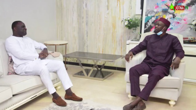 La FDES "pollue" la marche : YAW maintient la pression sur le Préfet et cale pour le mercredi 8 juin La FDES "pollue" la marche : YAW maintient la pression sur le Préfet et cale pour le mercredi 8 juin