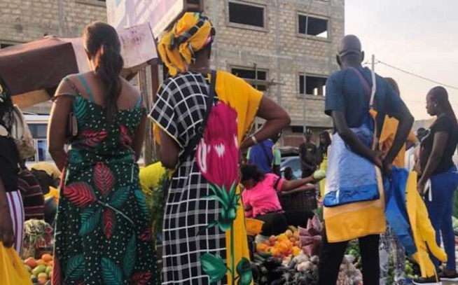 Face à la hausse des prix des denrées de première nécessité : Les ménagères ne savent plus où donner de la tête Face à la hausse des prix des denrées de première nécessité : Les ménagères ne savent plus où donner de la tête
