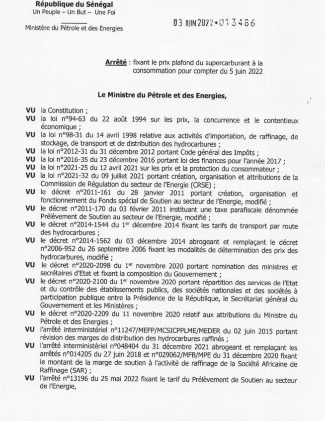 Arrêté : Le prix à la pompe du supercarburant passe à 890 FCfa le litre (Document) Arrêté : Le prix à la pompe du supercarburant passe à 890 FCfa le litre (Document)