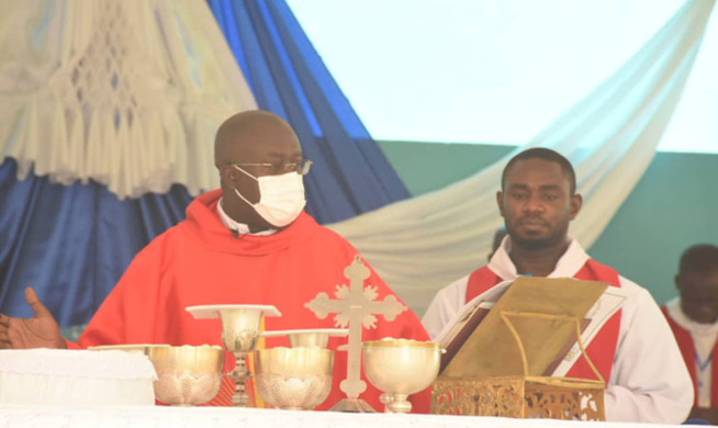 Abbé Gérard Diène attire l’attention des fidèles catholiques : Les réseaux sociaux déshumanisent… Abbé Gérard Diène attire l’attention des fidèles catholiques : Les réseaux sociaux déshumanisent…