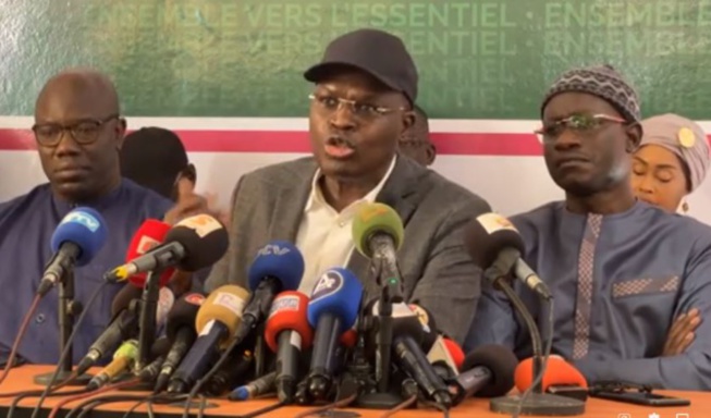 Conférence de presse des leaders de la Coalition Yewwi Askan Wi/ Khalifa Sall recadre Benno et avertit….