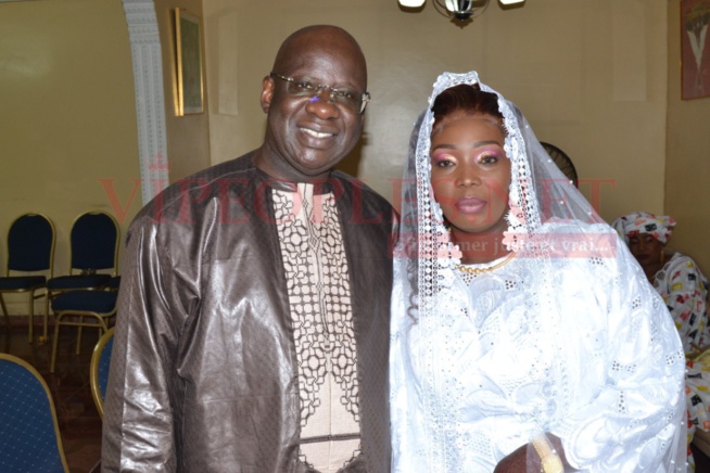 Mariage de sa gouvernante, le président du MEDS Mbagnick Diop offre une fête royale à Anna. Mariage de sa gouvernante, le président du MEDS Mbagnick Diop offre une fête royale à Anna.