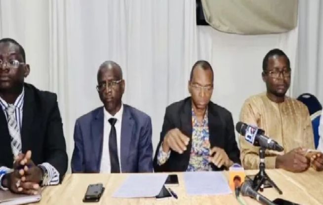 Discours de Sonko et Abdou Bara Doly : Les universitaires républicains condamnent des «déclarations dangereuses et irresponsables» Discours de Sonko et Abdou Bara Doly : Les universitaires républicains condamnent des «déclarations dangereuses et irresponsables»