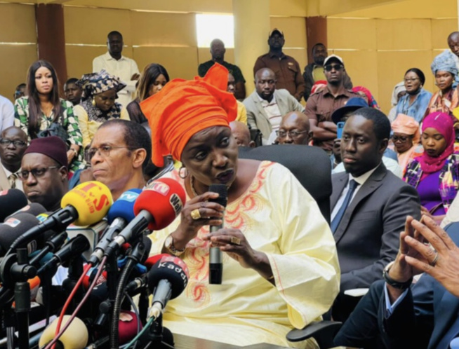 Appel à la marche : BBY Invite les jeunes à faire face à Yewwi Appel à la marche : BBY Invite les jeunes à faire face à Yewwi