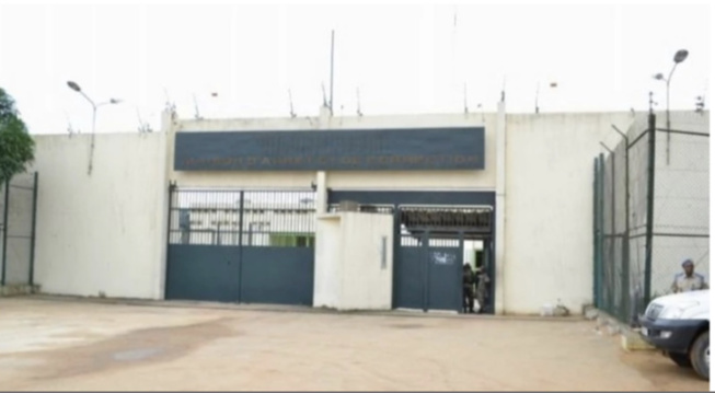 Abidjan : Un dealer franco-sénégalais s'évade de prison Abidjan : Un dealer franco-sénégalais s'évade de prison