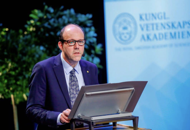 Education : Une étude de Michael Kremer, lauréat du prix Nobel, révèle que l’apprentissage coûte de plus en plus cher en Afrique