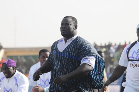 Eumeu Sène: « Yaya Jammeh m’a offert plus de 20 millions Cfa » Eumeu Sène: « Yaya Jammeh m’a offert plus de 20 millions Cfa »