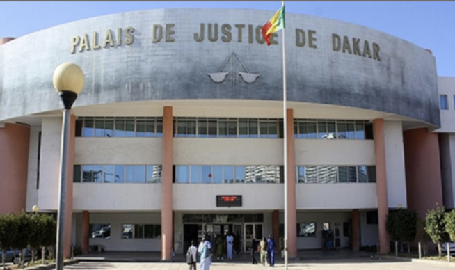 Absence des 84 prévenus: le président suspend l'audience avant de..., Sonko et Khalifa Sall présents Absence des 84 prévenus: le président suspend l'audience avant de..., Sonko et Khalifa Sall présents